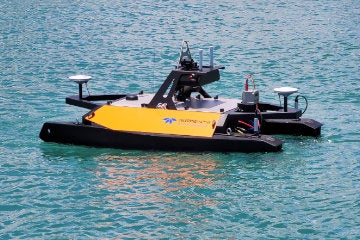 Unmanned Hyrdrographic Survey Vehicle